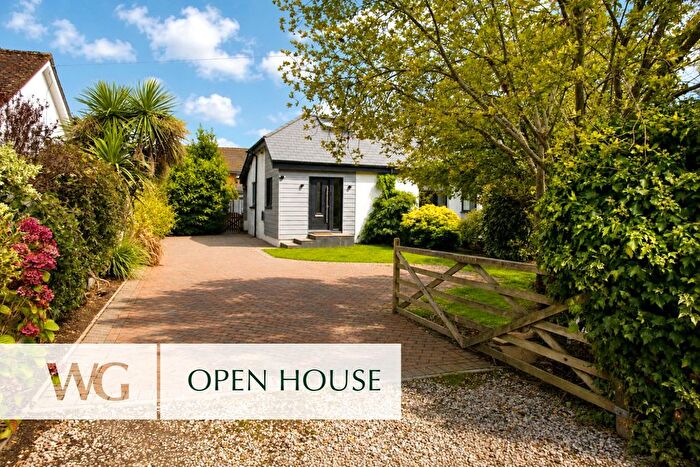 5 Bedroom Detached House For Sale In Kingsteignton, Newton Abbot, Devon, TQ12
