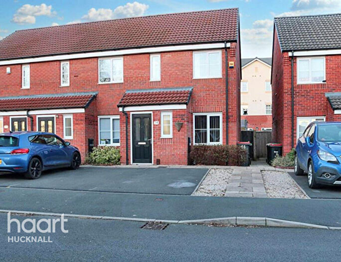 2 Bedroom End Of Terrace House For Sale In Lightning Grove, Nottingham, NG15