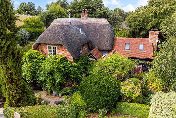 4 Bedroom Detached House For Sale In Pewsey, SN9
