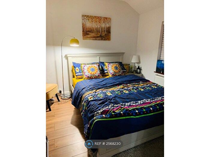 3 Bedroom Terraced House To Rent In Monksfield Way, Slough, SL2