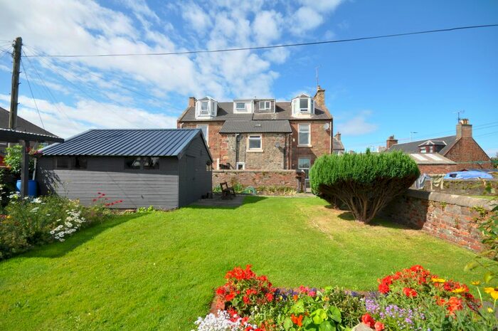2 Bedroom Flat For Sale In Montgomerie Place, Girvan, KA26