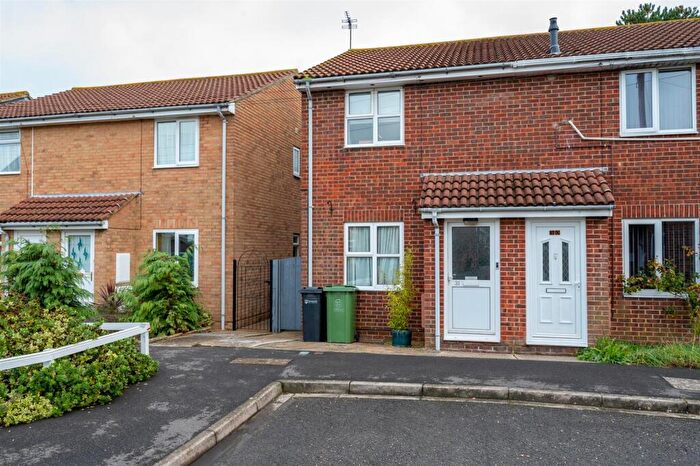 2 Bedroom Semi-Detached House For Sale In Cockleshell Gardens, Southsea, PO4