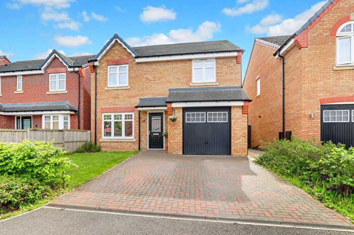 4 Bedroom Detached House For Sale In Red Fox Avenue, Stanton Hill, NG17