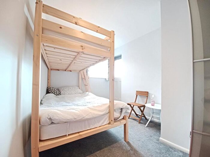 2 Bedroom Apartment To Rent In Norfolk Crescent, BA1