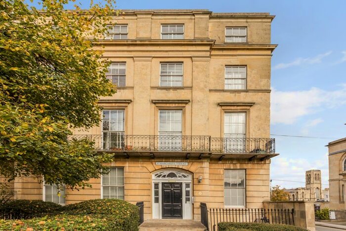 1 Bedroom Flat To Rent In St. Margarets Road, Cheltenham GL50