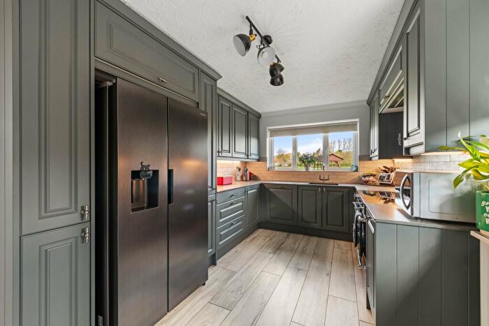 4 Bedroom Detached House For Sale In Paddock View, Stickford, PE22