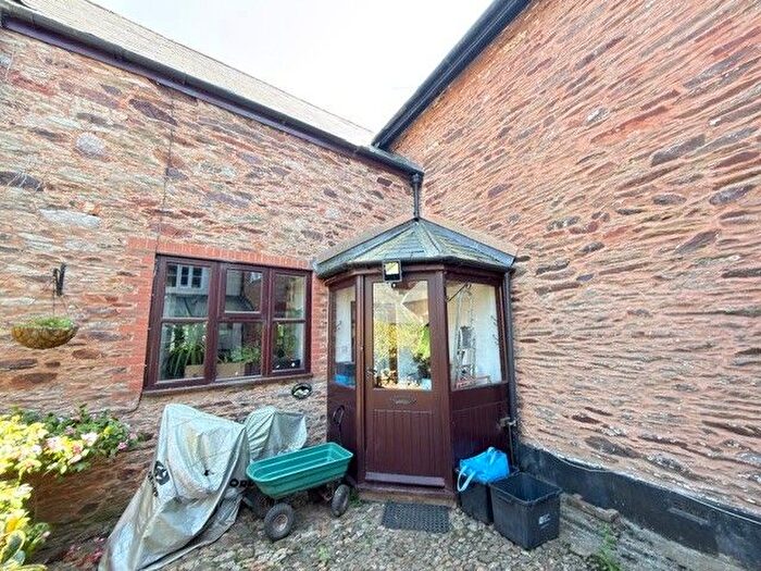 Property To Rent In Taunton, TA2
