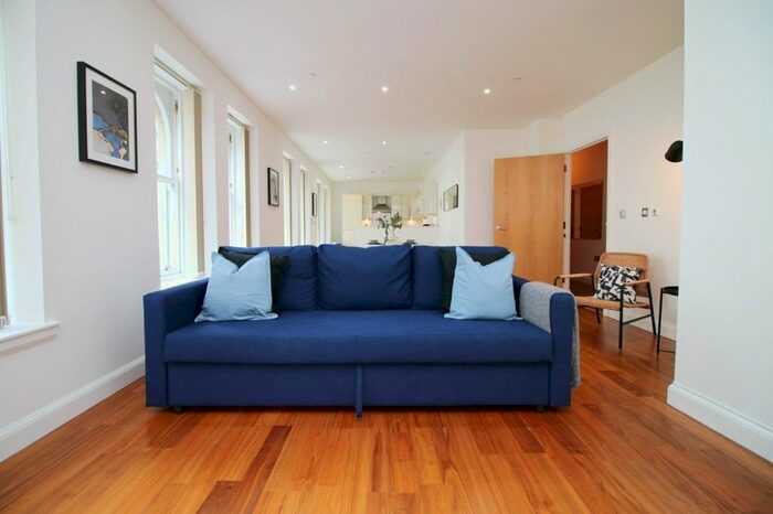 2 Bedroom Flat To Rent In David Morgan Apartments, Cardiff, CF10