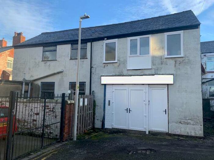 Light Industrial Commercial To Rent In Clarendon Road, Blackpool, FY1