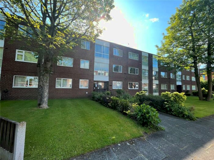 1 Bedroom Apartment To Rent In Knowles Court, Salford, Manchester, M6