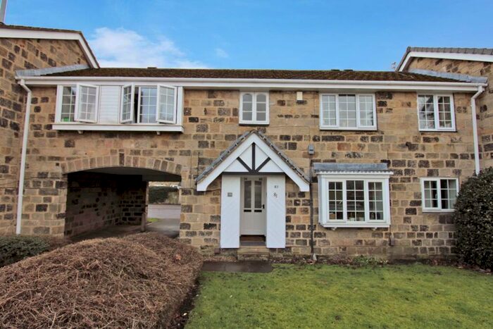 1 Bedroom Flat To Rent In Kirk Lane, Yeadon, Leeds, LS19