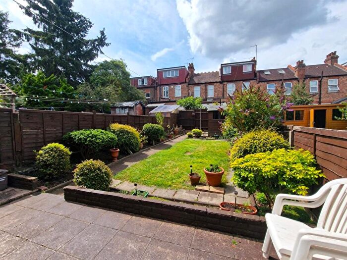 3 Bedroom House To Rent In Arnos Grove, , Brunswick Park Road, N11