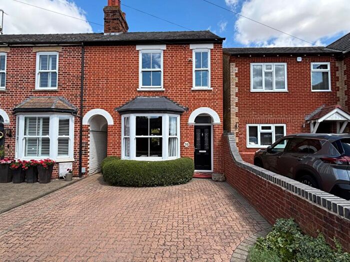 3 Bedroom Semi-Detached House For Sale In Bygrave Road, Baldock, SG7