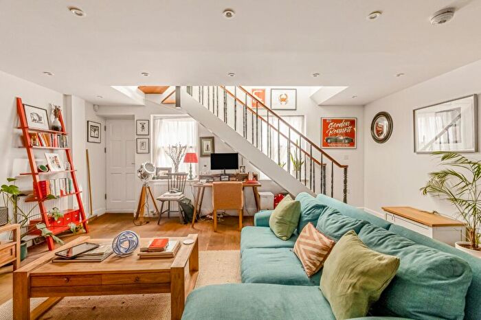 1 Bedroom Flat For Sale In Lisson Street, London, NW1