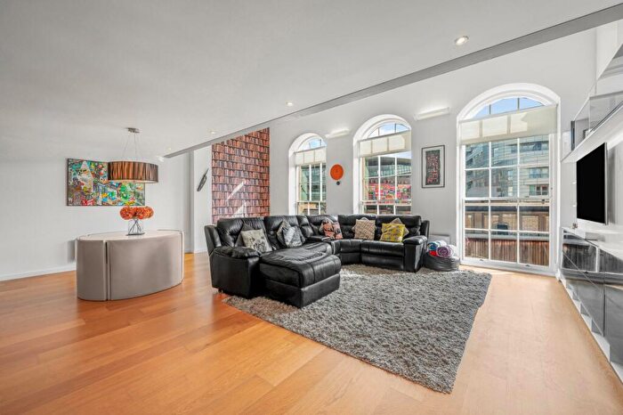 2 Bedroom Flat For Sale In Block A, Hornsey Road, N7