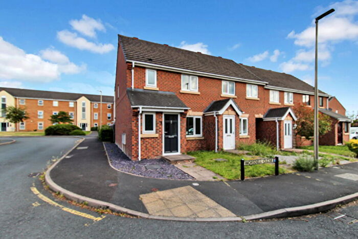 3 Bedroom End Of Terrace House For Sale In Worsdell Close, Crewe, CW2