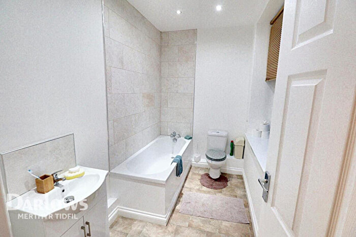 3 Bedroom End Of Terrace House For Sale In Edward Street, Merthyr Tydfil, CF48