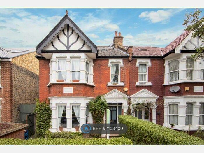 5 Bedroom Semi-Detached House To Rent In First Avenue, London, W3