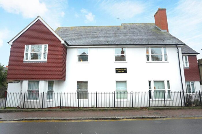 2 Bedroom Flat For Sale In Church Street, Broadstairs, CT10