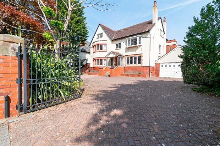 7 Bedroom Detached House For Sale In Hesketh Road, Southport, Merseyside, PR9