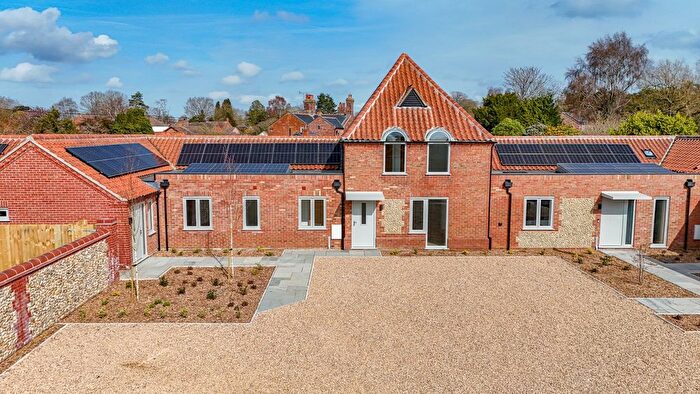 4 Bedroom Terraced House For Sale In Lower Farm Mews, Tittleshall, PE32