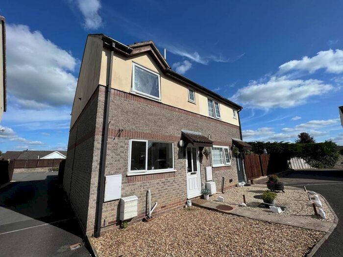 2 Bedroom Property To Rent In Kiln Drive, Evercreech, Nr Shepton Mallet, BA4