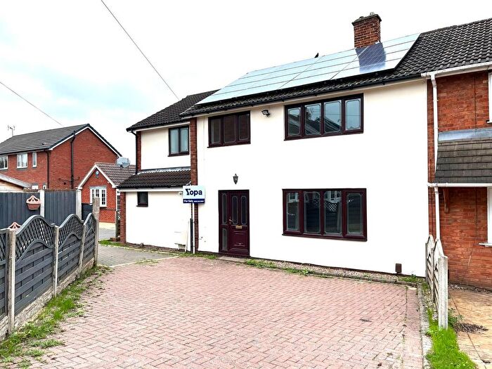 5 Bedroom End Of Terrace House For Sale In Leaside Avenue, Handscare, Rugeley, WS15