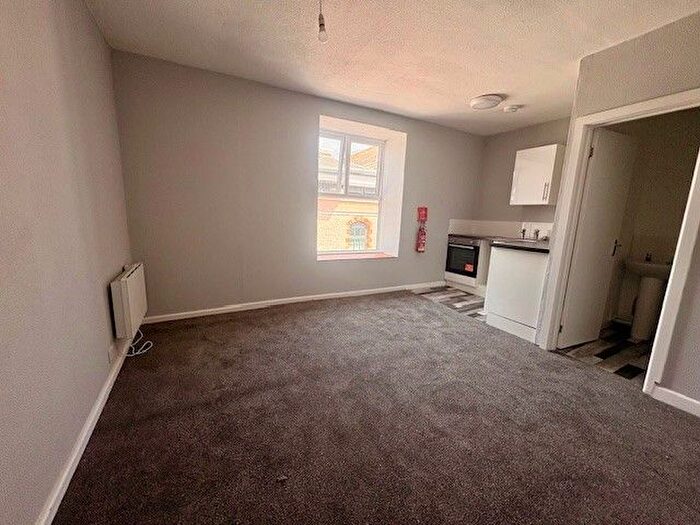 1 Bedroom Flat To Rent In Rendle Street, Plymouth, PL1
