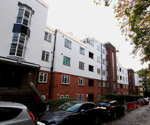 2 Bedroom Flat To Rent In The Woodlands, London, SE19
