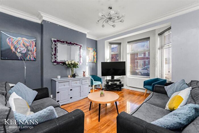 3 Bedroom Semi Detached House For Sale In Moorfield Road, Salford, M6