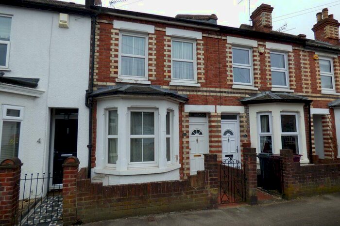3 Bedroom Terraced House To Rent In Coldicutt Street, Reading, RG4