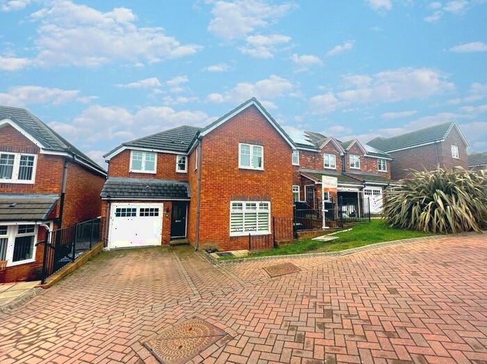 4 Bedroom Detached House For Sale In Wesley Lea, Castleside, Consett, County Durham, DH8