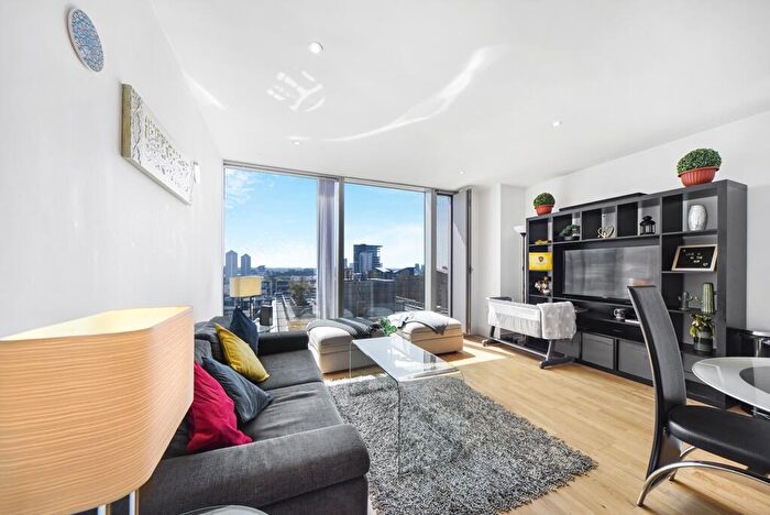 1 Bedroom Apartment To Rent In Landmark West, Marsh Wall, E14