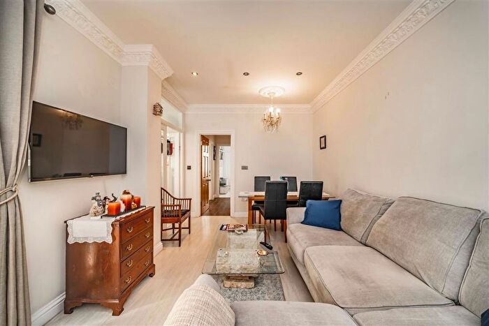 2 Bedroom Flat To Rent In Stanhope Gardens, South Kensington, SW7