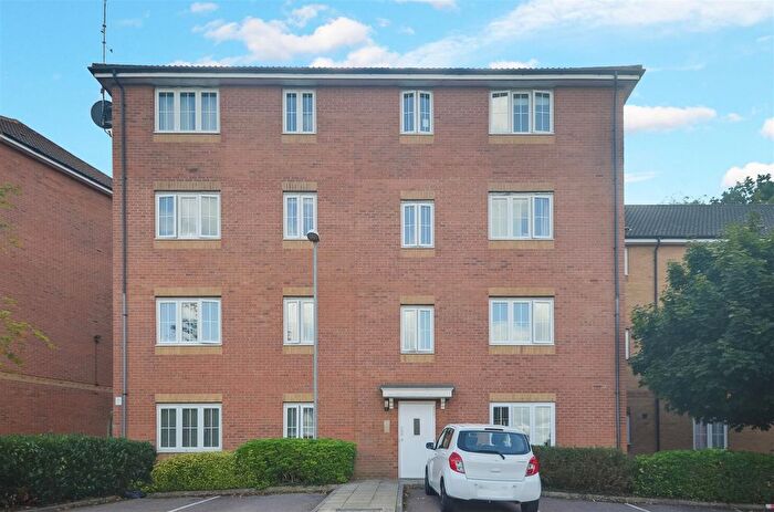 1 Bedroom Flat For Sale In Bromley Close, East Road, Harlow, CM20