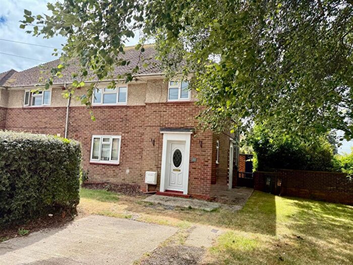2 Bedroom Flat To Rent In Bramble Lane, Worthing, BN13