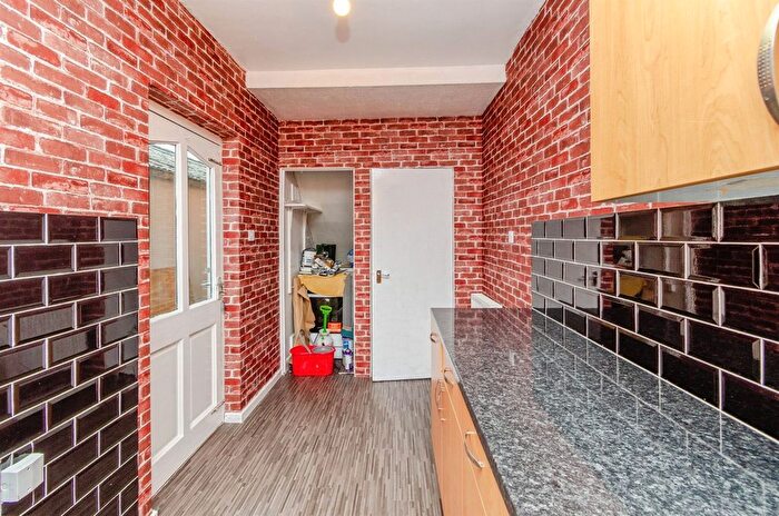 3 Bedroom End Terrace House For Sale In Churchfields Road, Wednesbury, WS10