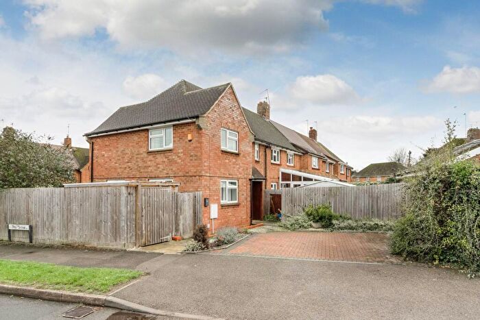 3 Bedroom End Of Terrace House For Sale In Purcel Drive, Newport Pagnell, MK16