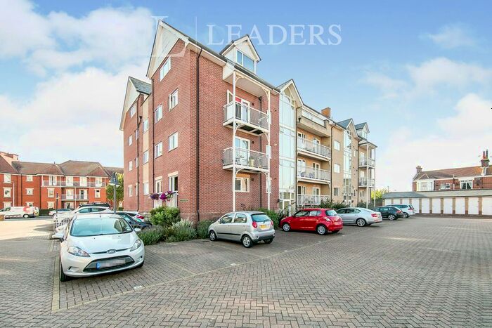 2 Bedroom Flat To Rent In Vista Road, Clacton-On-Sea, CO15