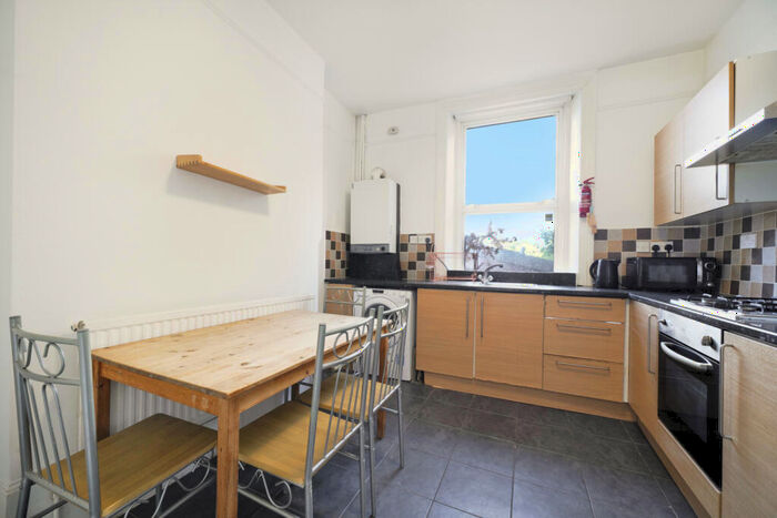 3 Bedroom Terraced House To Rent In Malden Road, Kentish Town, NW5