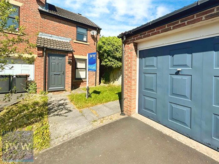 2 Bedroom End Of Terrace House To Rent In Mackintosh Court, Gilesgate, Durham, DH1