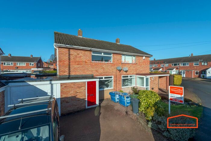 4 Bedroom Semi-Detached House To Rent In St Pauls Crescent, Pelsall, WS3