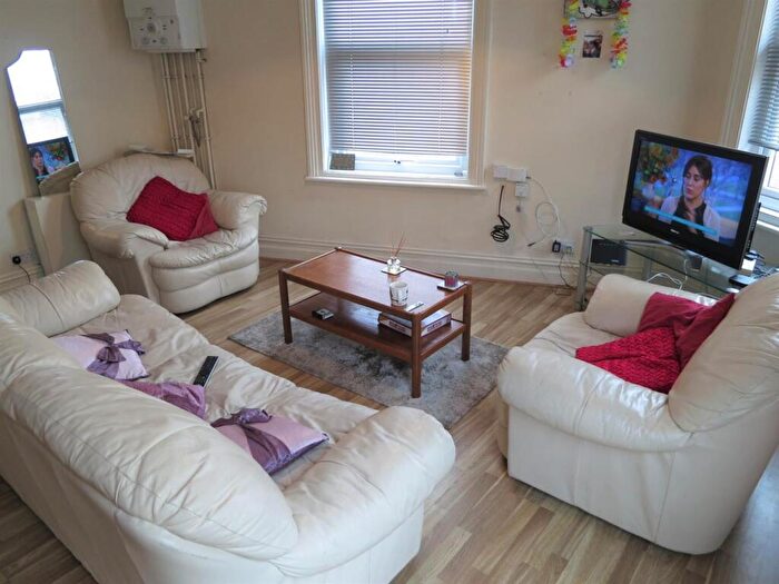 3 Bedroom Apartment To Rent In £pppw, Rippingham Road, Withington, M20