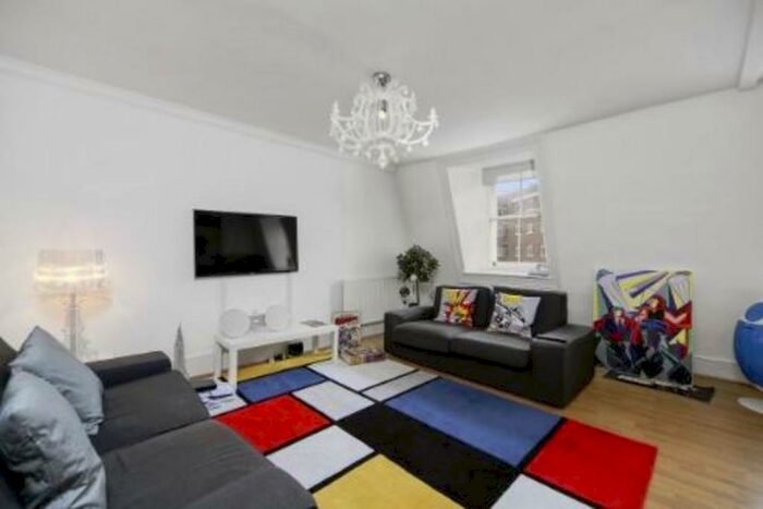 2 Bedroom Apartment To Rent In Park Road, Marylebone, London, NW1