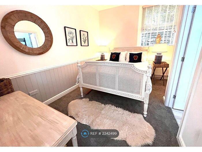 1 Bedroom Flat To Rent In Fulwood Road, Sheffield, S10