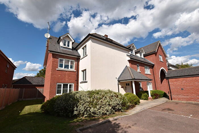 2 Bedroom Flat For Sale In Vicarage Court, Shrub End Road, Colchester, CO3