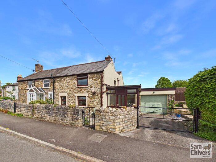 2 Bedroom End Of Terrace House For Sale In Church Street, Coleford, BA3