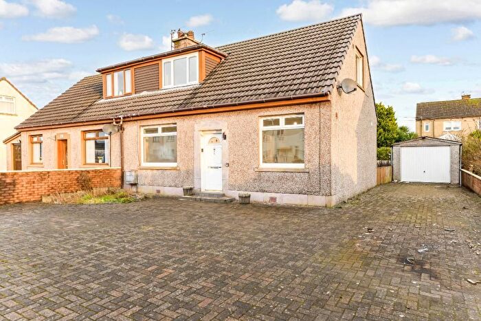 3 Bedroom Semi-Detached Bungalow For Sale In Stanley Road, Ardrossan, KA22