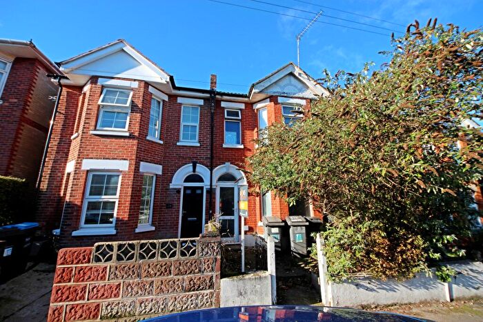 5 Bedroom Semi-Detached House To Rent In Somerley Road, Winton, Bournemouth, BH9