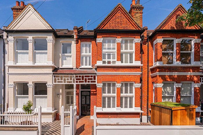 3 Bedroom Terraced House For Sale In Brookfield Road, London, W4